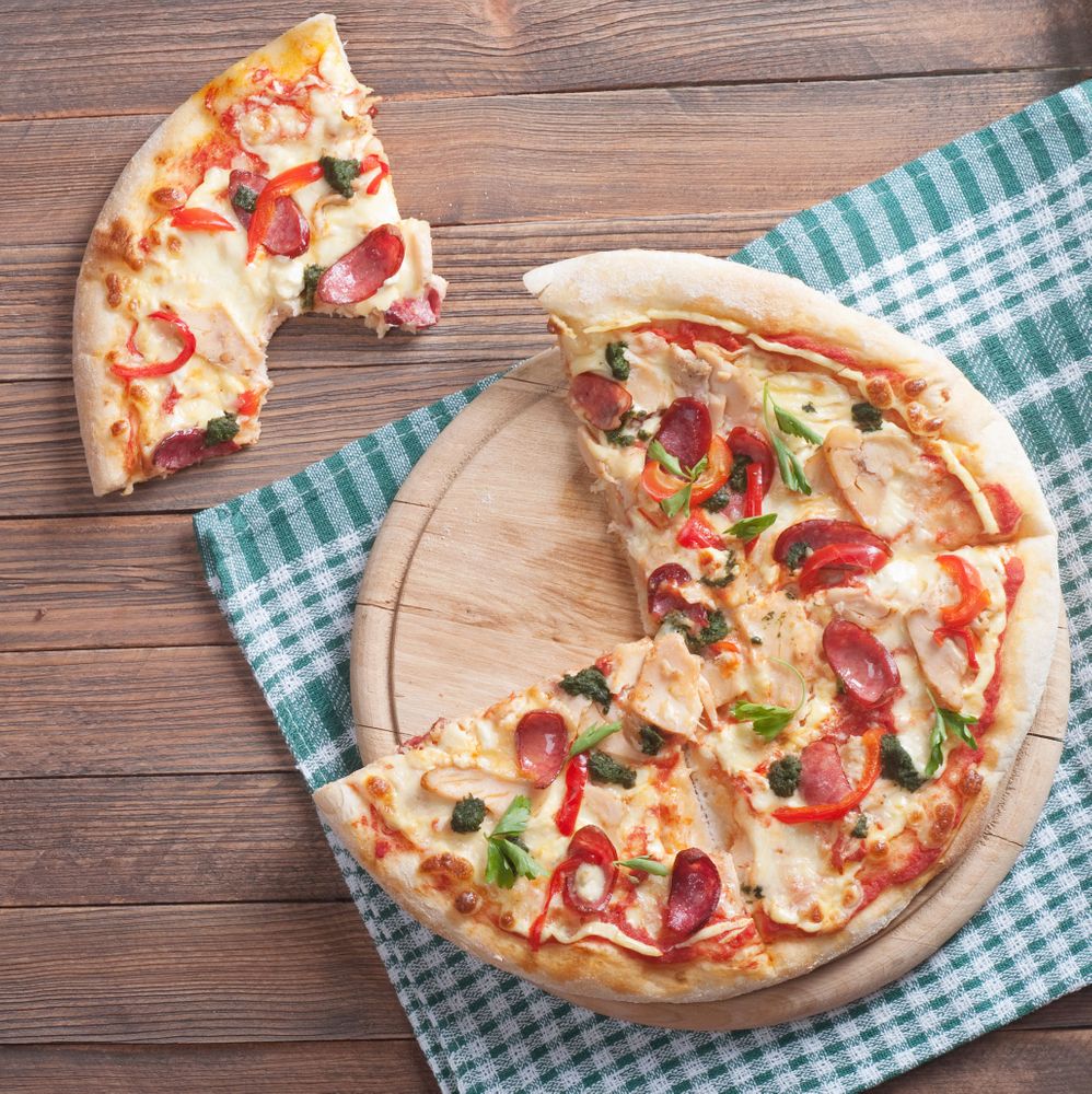 26cm Hacoly Plato de Pizza Surco Madera Tablero de Pizza Fácil Limpieza Platos de Pizza para uso Doméstico y Gastronomía 15 