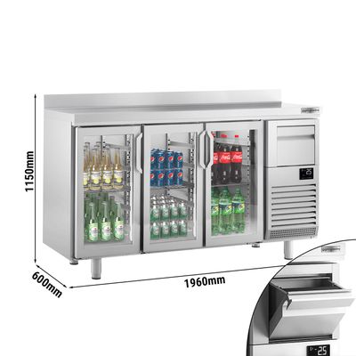 Bar & Dranken koelwerkbank PREMIUM PLUS - 1960x600mm - met 3 glazen deuren, achterwand & klopper voor koffie