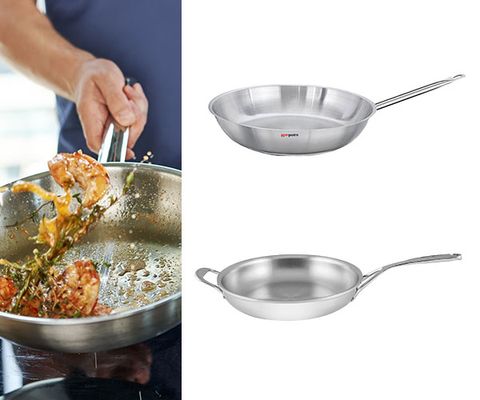 مقلاة ستانلس ستيل بطلاء غير لاصق