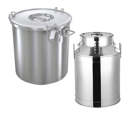 Behållare i rostfritt stål