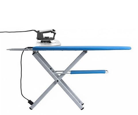 Steam irons & ironing boards