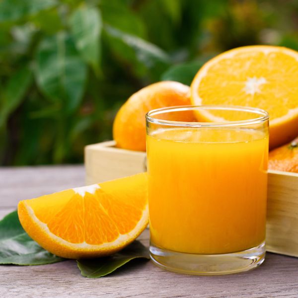 Exprimidor de naranjas eléctrico - naranja - con almacenamiento de zumo  (sin enfriamiento) y base